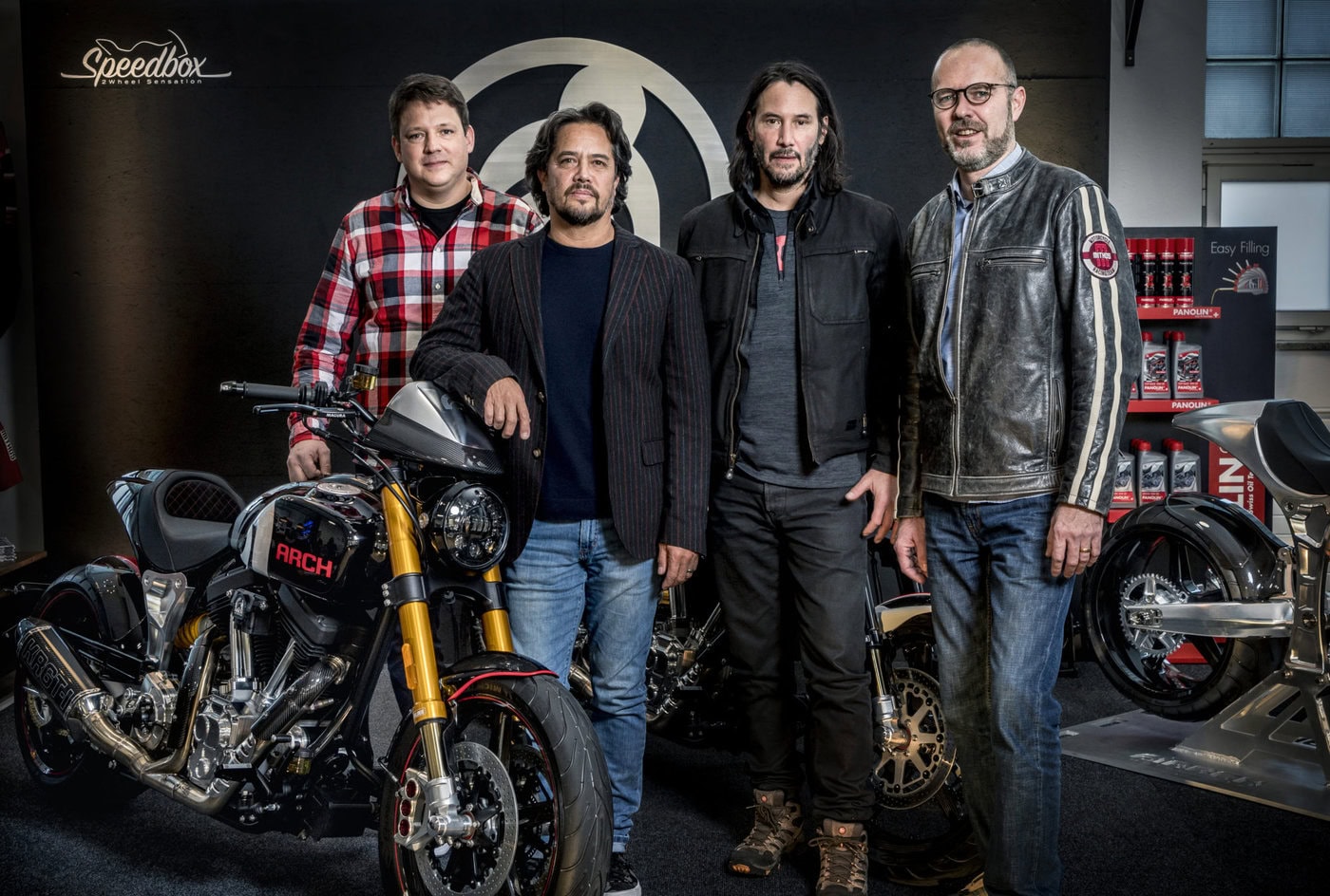 Keanu Reeves und Gard Hollinger an der Swiss-Moto