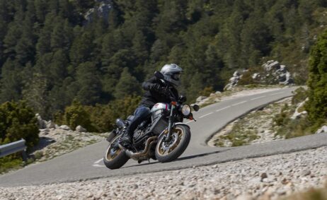 Yamaha XSR700 XTribute