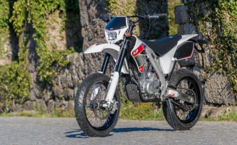 AJP Supermoto-SM