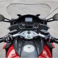 Luxustourer wie diese BMW K 1600 GT verfügen heute standardmässig über UKW-Radio. Foto: BMW/TÖFF-Archiv