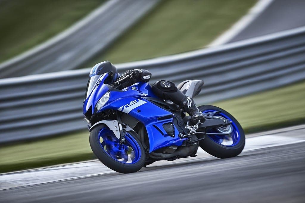 Yamaha YZF-R3. Foto: ampnet/Yamaha