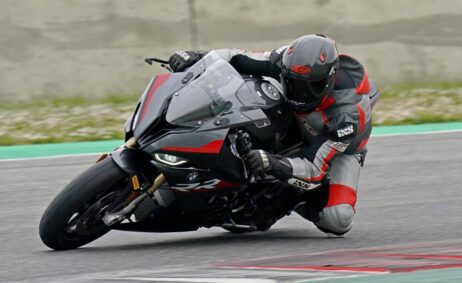 Pirelli Diablo Rosso IV Corsa
