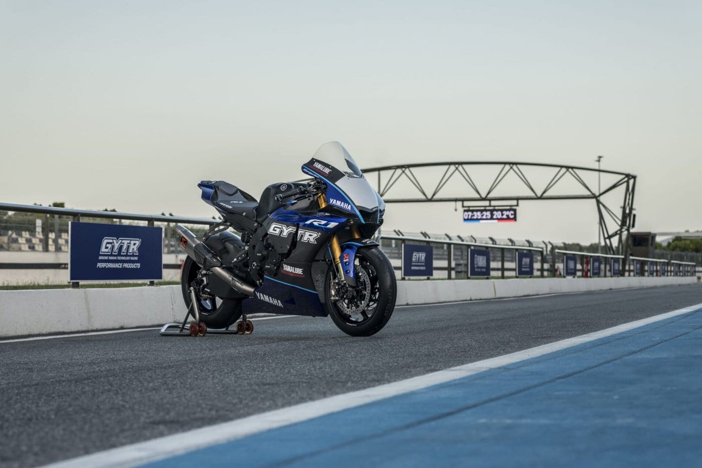 Yamaha R1 GYTR Pro