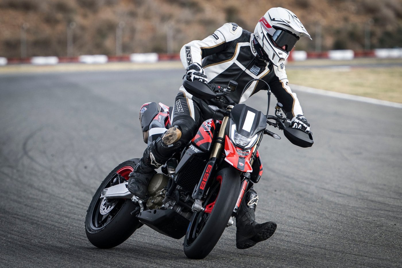 Ducati Hypermotard 698 Mono