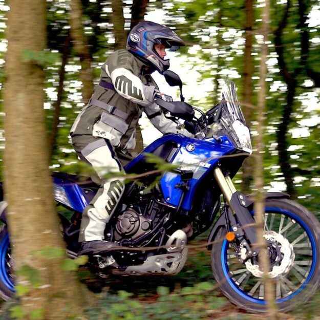 Mit der Reiseenduro ins Gelände